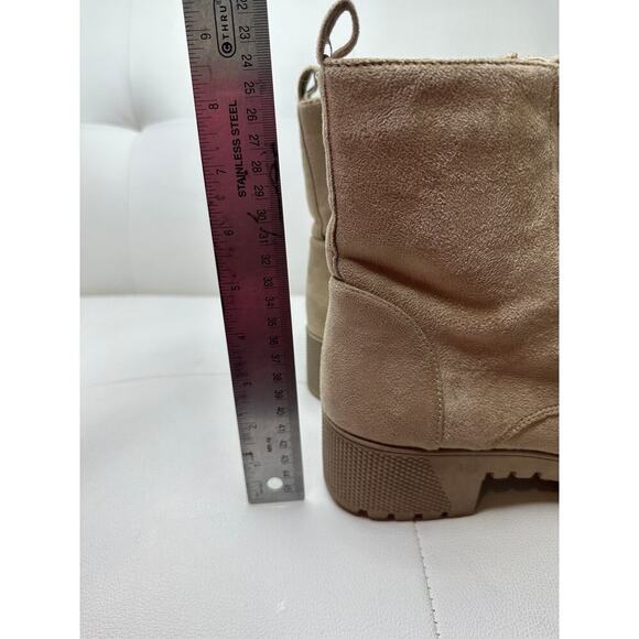 Chinese Laundry Size 8 Beige Tan Faux Suede Lace-Up Fall Moto Military Bootie - Picture 11 of 14